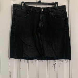Black denim skirt